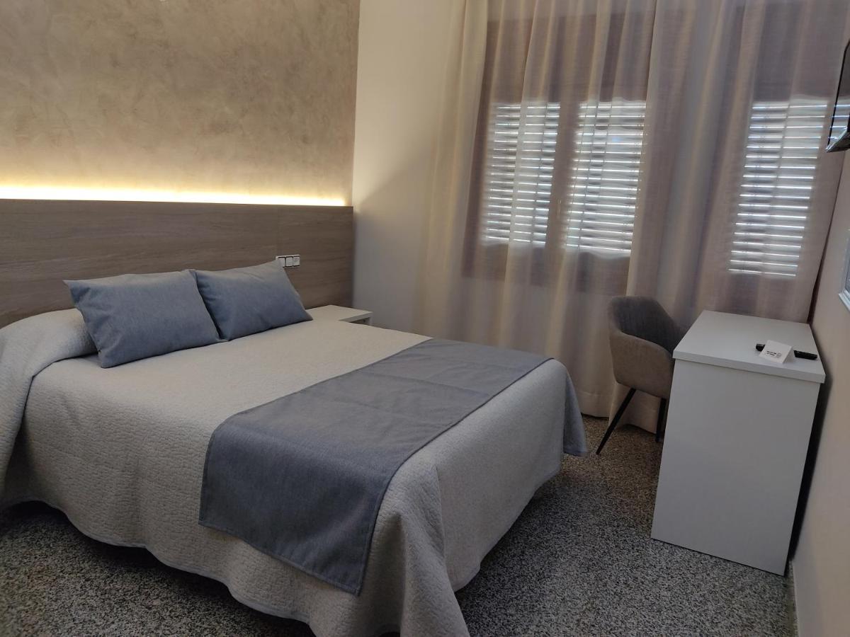 Hotel Querol Valderrobres Zewnętrze zdjęcie
