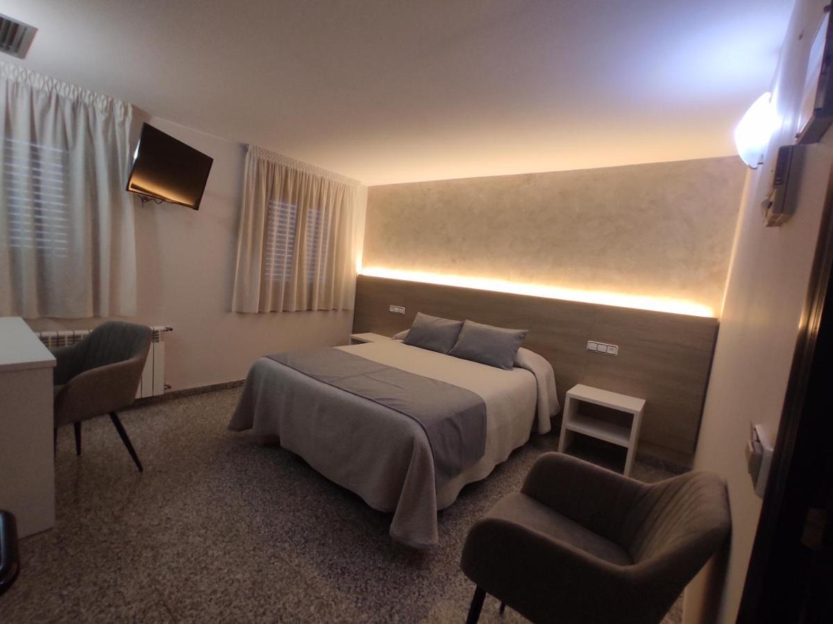 Hotel Querol Valderrobres Zewnętrze zdjęcie