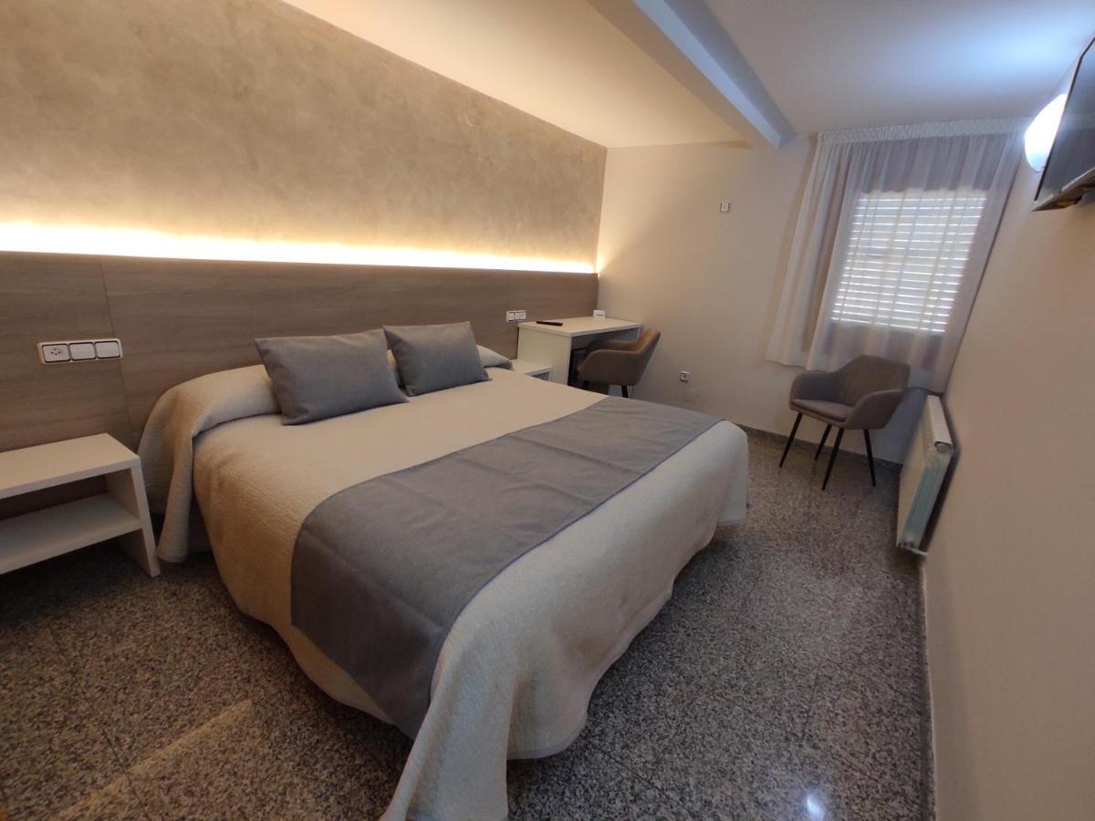 Hotel Querol Valderrobres Zewnętrze zdjęcie
